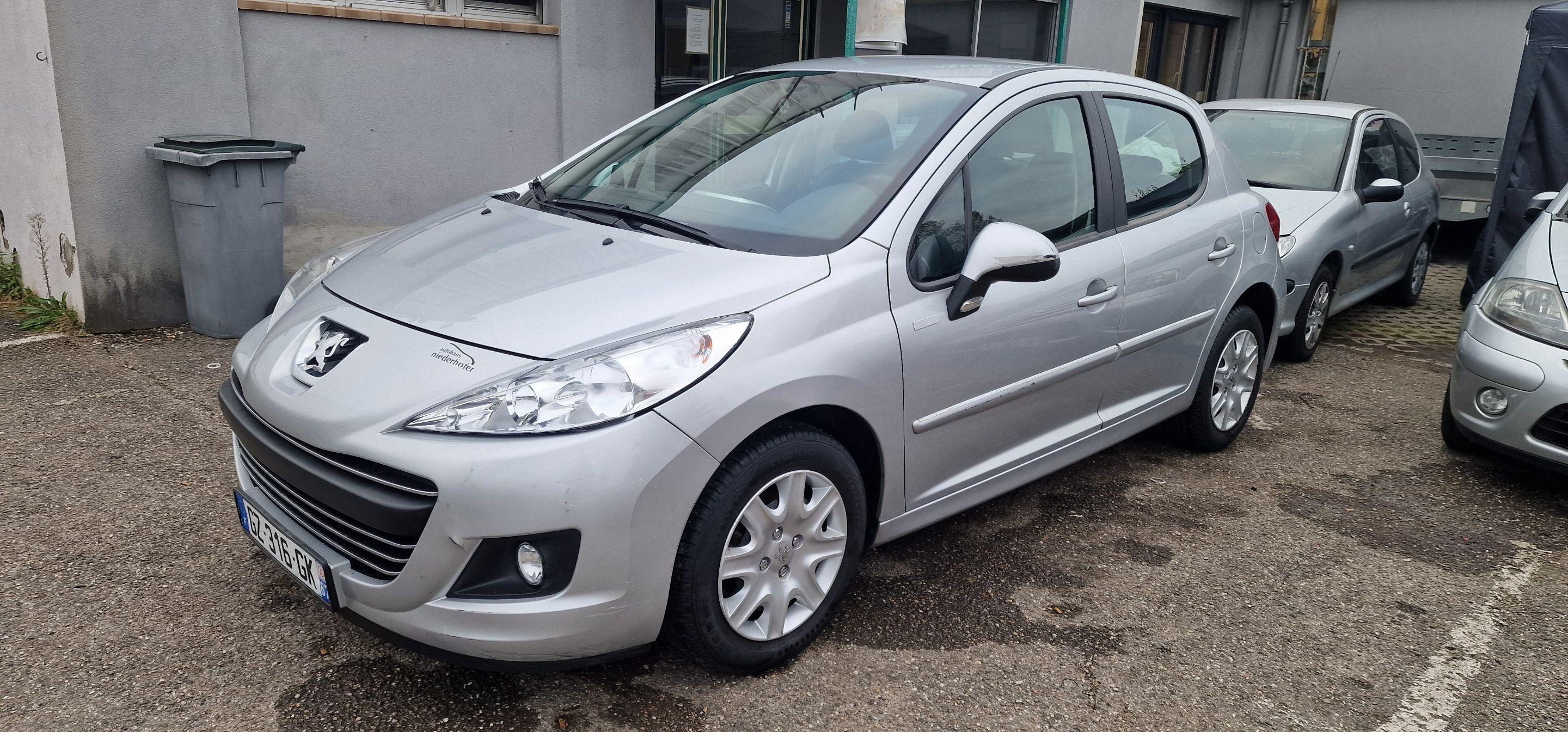Peugeot 207 2010 à Bischheim