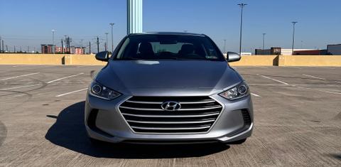 Hyundai Elantra 2017