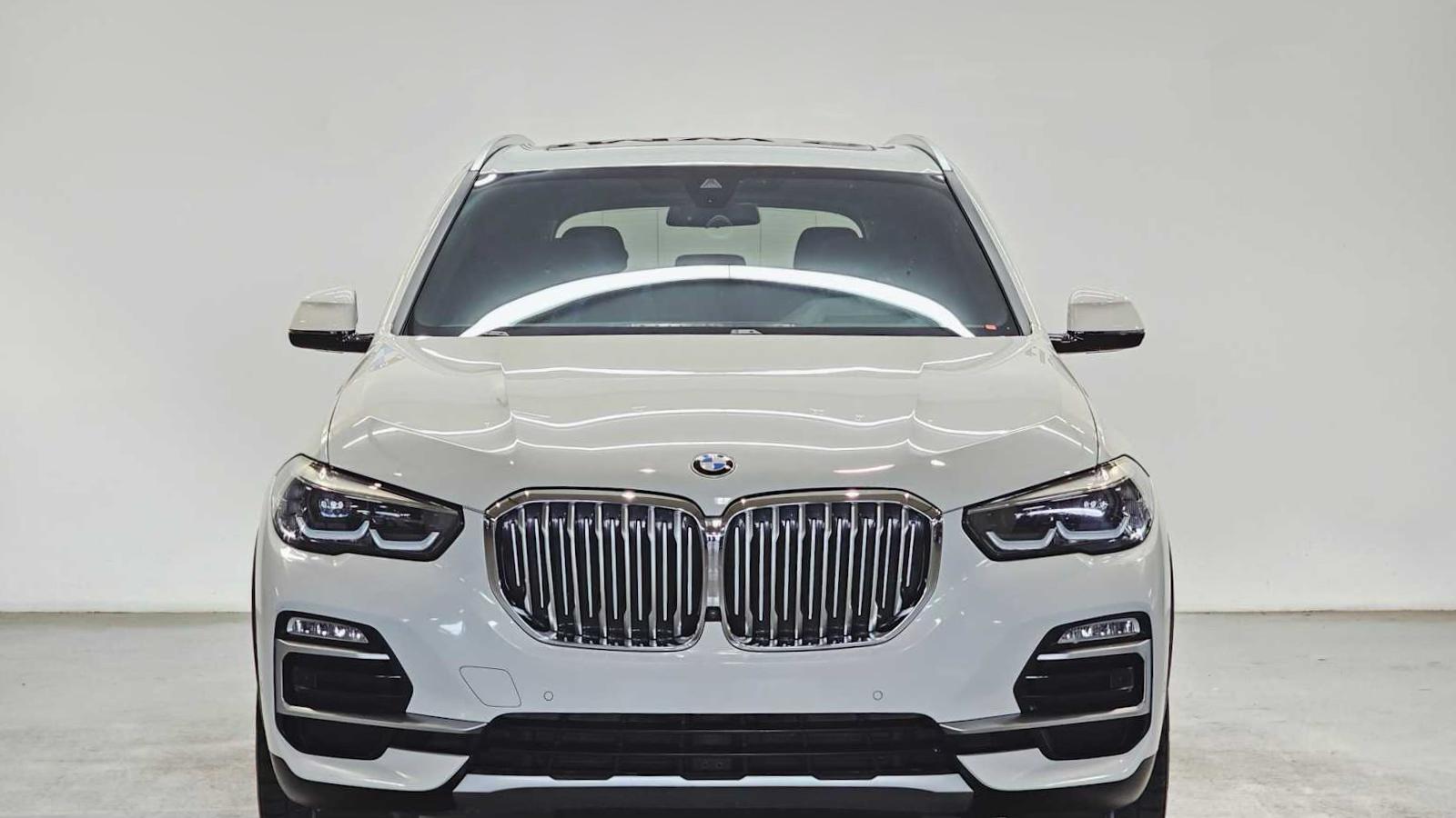 BMW X5 2021 in 