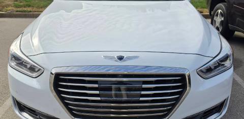 Genesis G90 2018