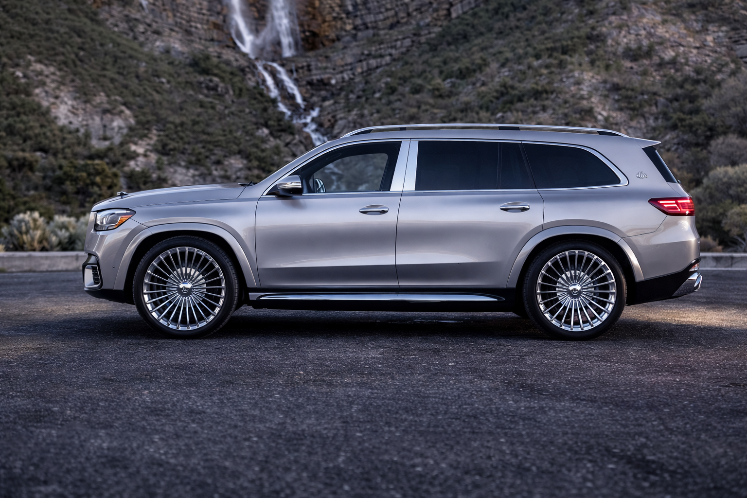Mercedes-Benz GLS-Class 2026 in 