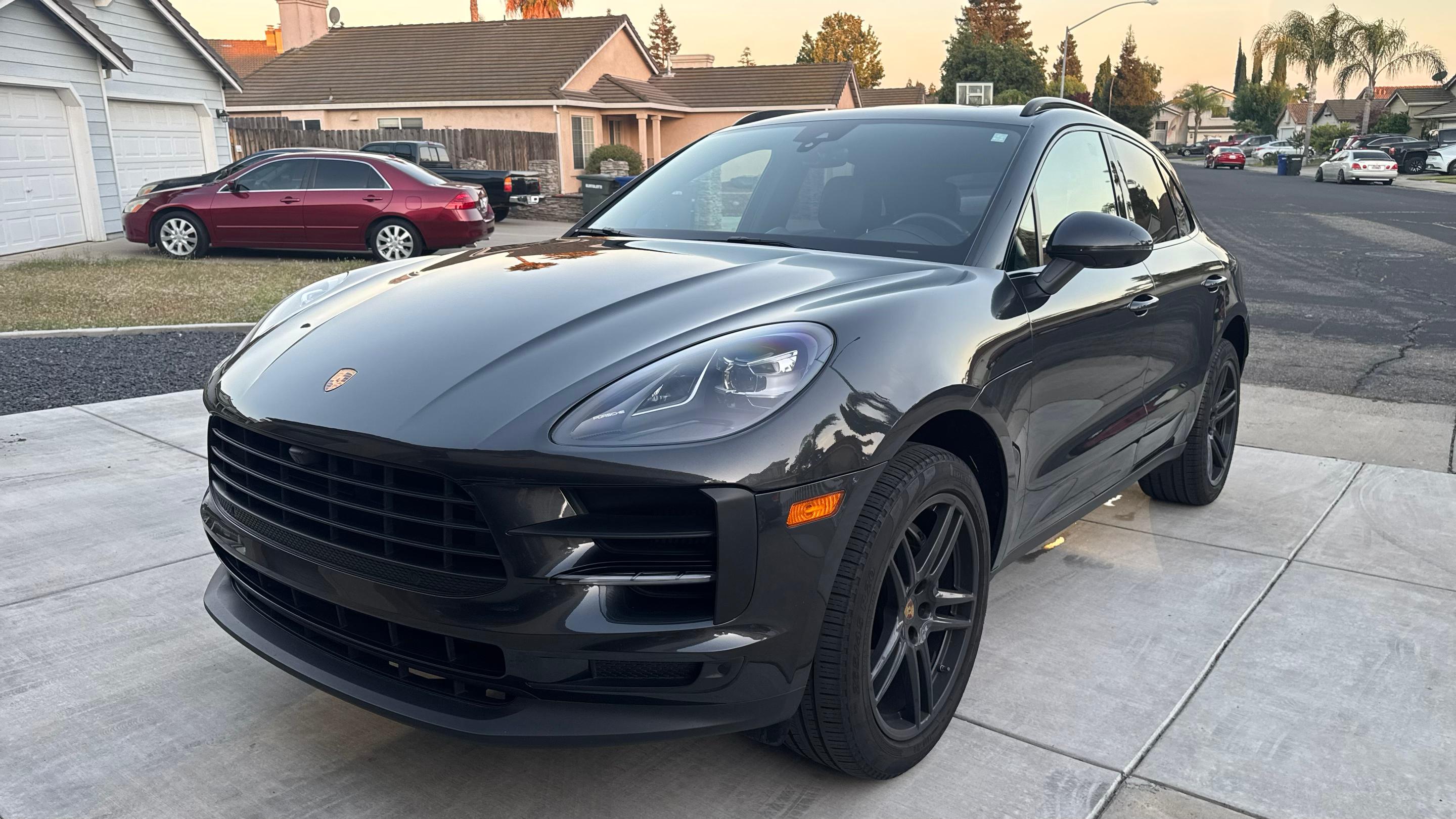 Porsche Macan 2021 in Salida, CA
