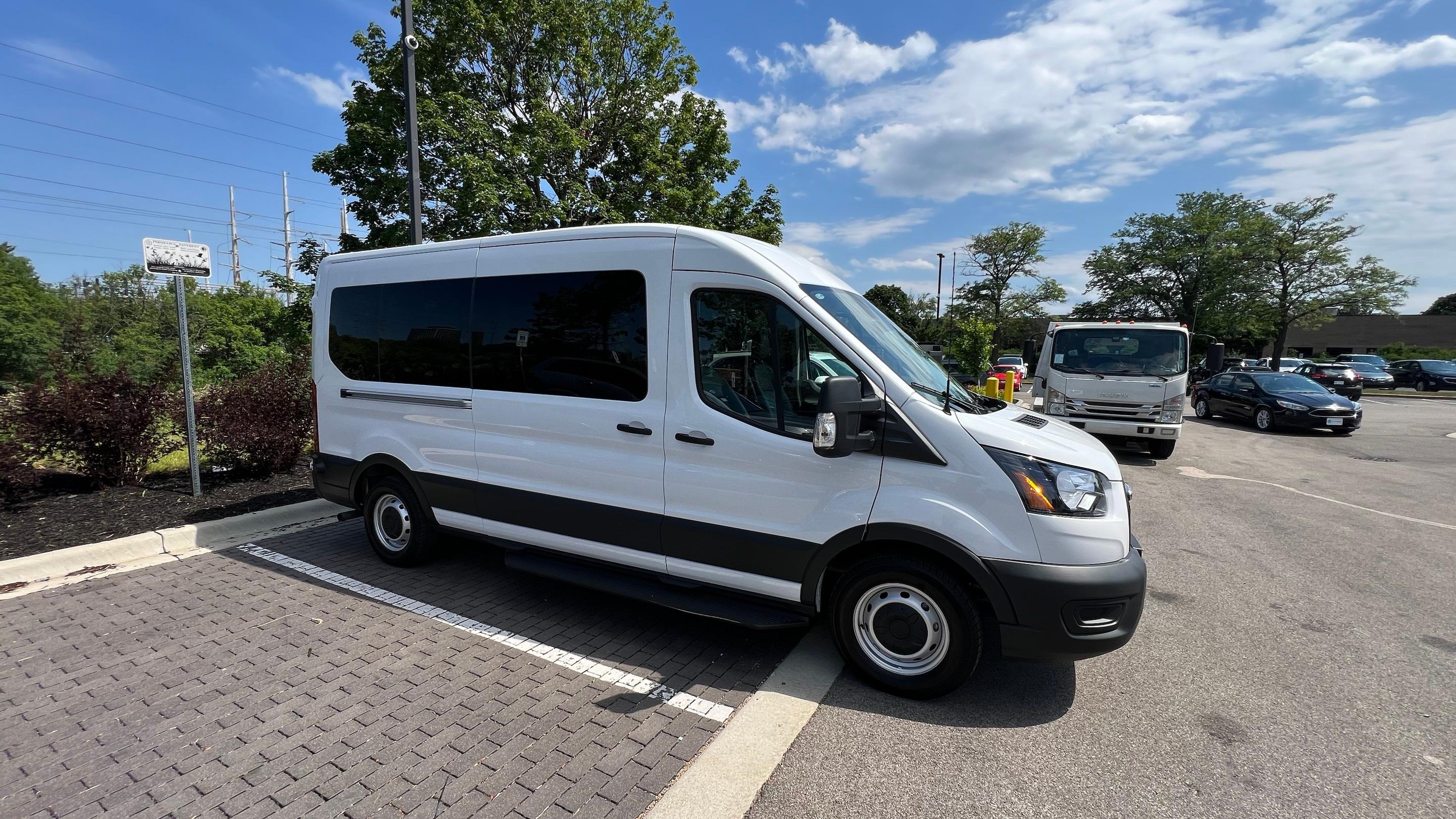Ford Transit 2023 in Chicago, IL