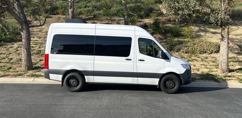 Mercedes-Benz Sprinter 2024