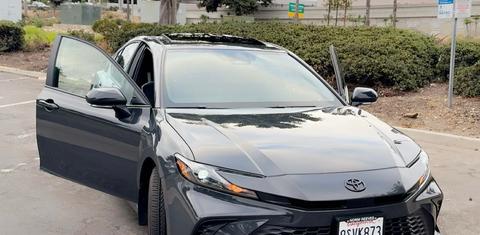 Toyota Camry Hybrid 2025