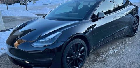 Tesla Model 3 2023