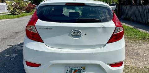 Hyundai Accent 2015