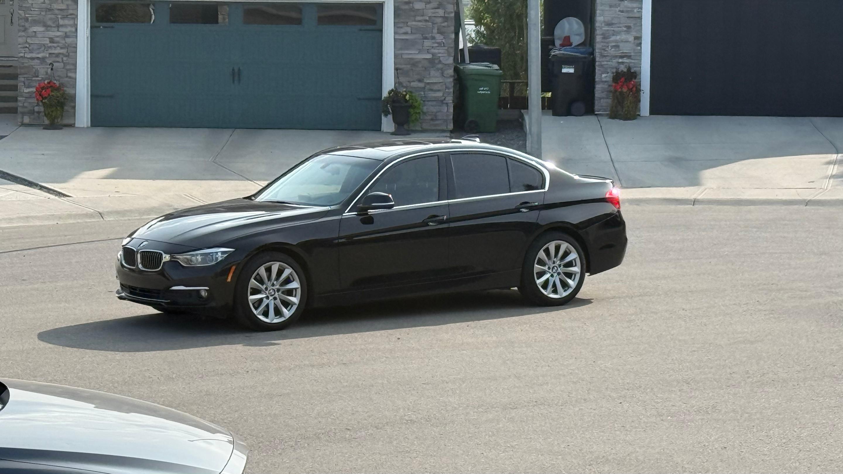 BMW 3 Series 2017 à Calgary, AB