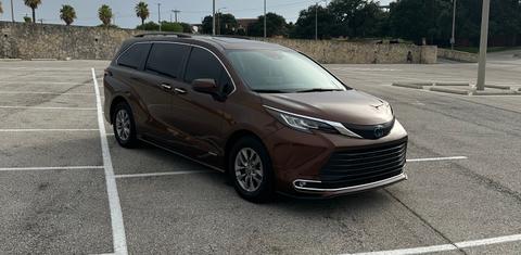 Toyota Sienna 2021