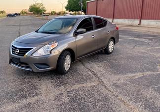 Nissan Versa car