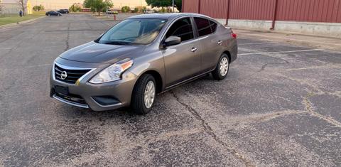 Nissan Versa 2019