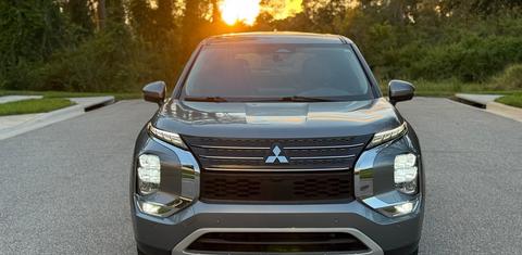 Mitsubishi Outlander 2024
