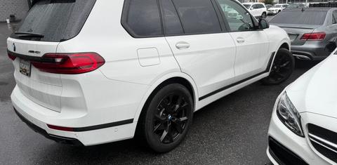 BMW X7 2022