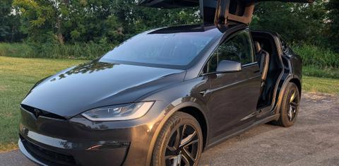 Tesla Model X 2026