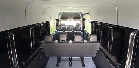 Mercedes-Benz Sprinter Crew 2024