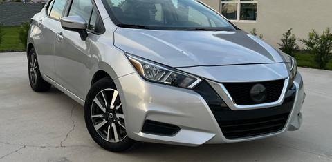 Nissan Versa 2021
