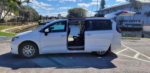 Chrysler Voyager 2021
