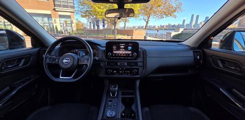 Nissan Pathfinder 2024