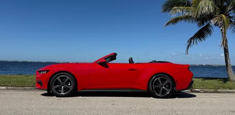 Ford Mustang 2024