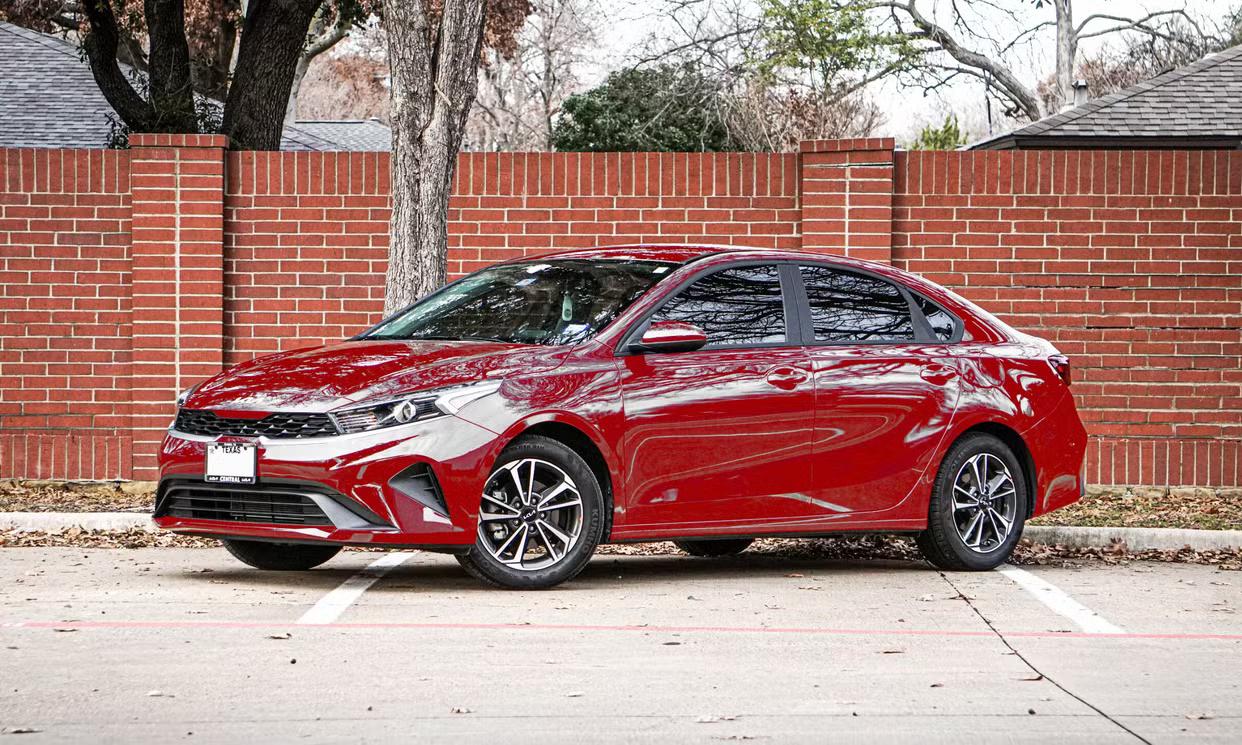 Kia Forte 2024 in Chicago, IL