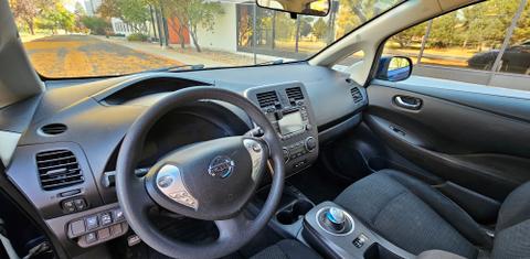 Nissan LEAF 2016