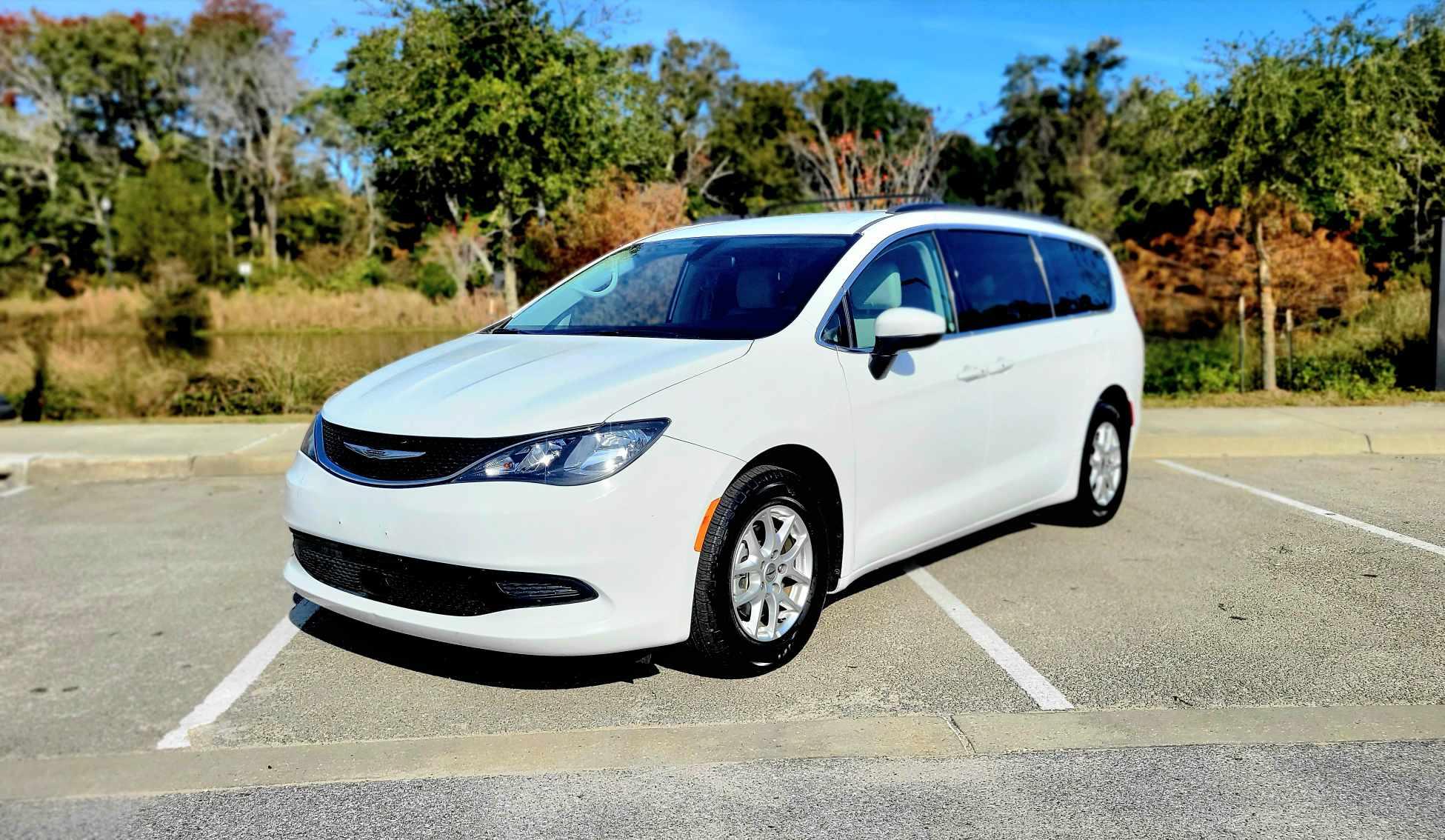 Chrysler Voyager 2021 in Pensacola, FL