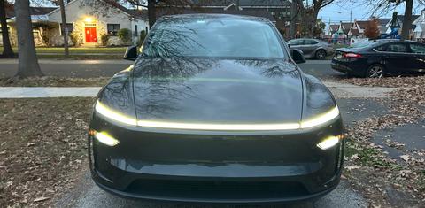 Tesla Model Y 2026
