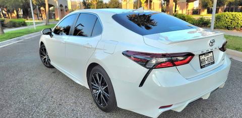 Toyota Camry 2023