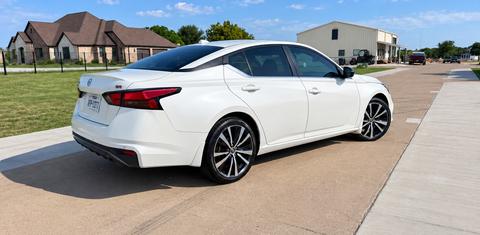 Nissan Altima 2020