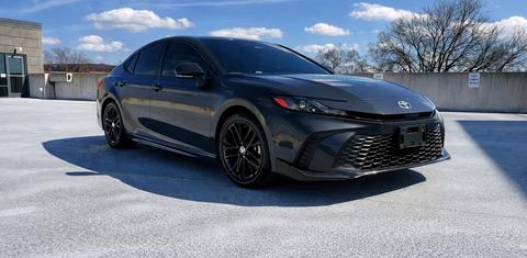Toyota Camry Hybrid 2025