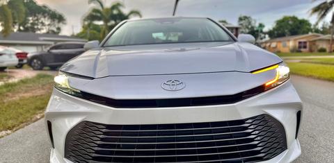 Toyota Camry Hybrid 2025