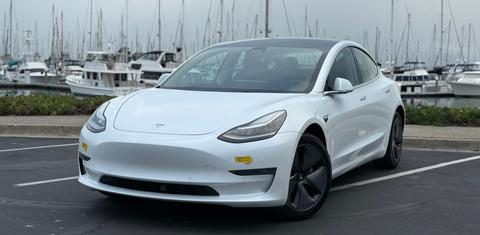 Tesla Model 3 2020