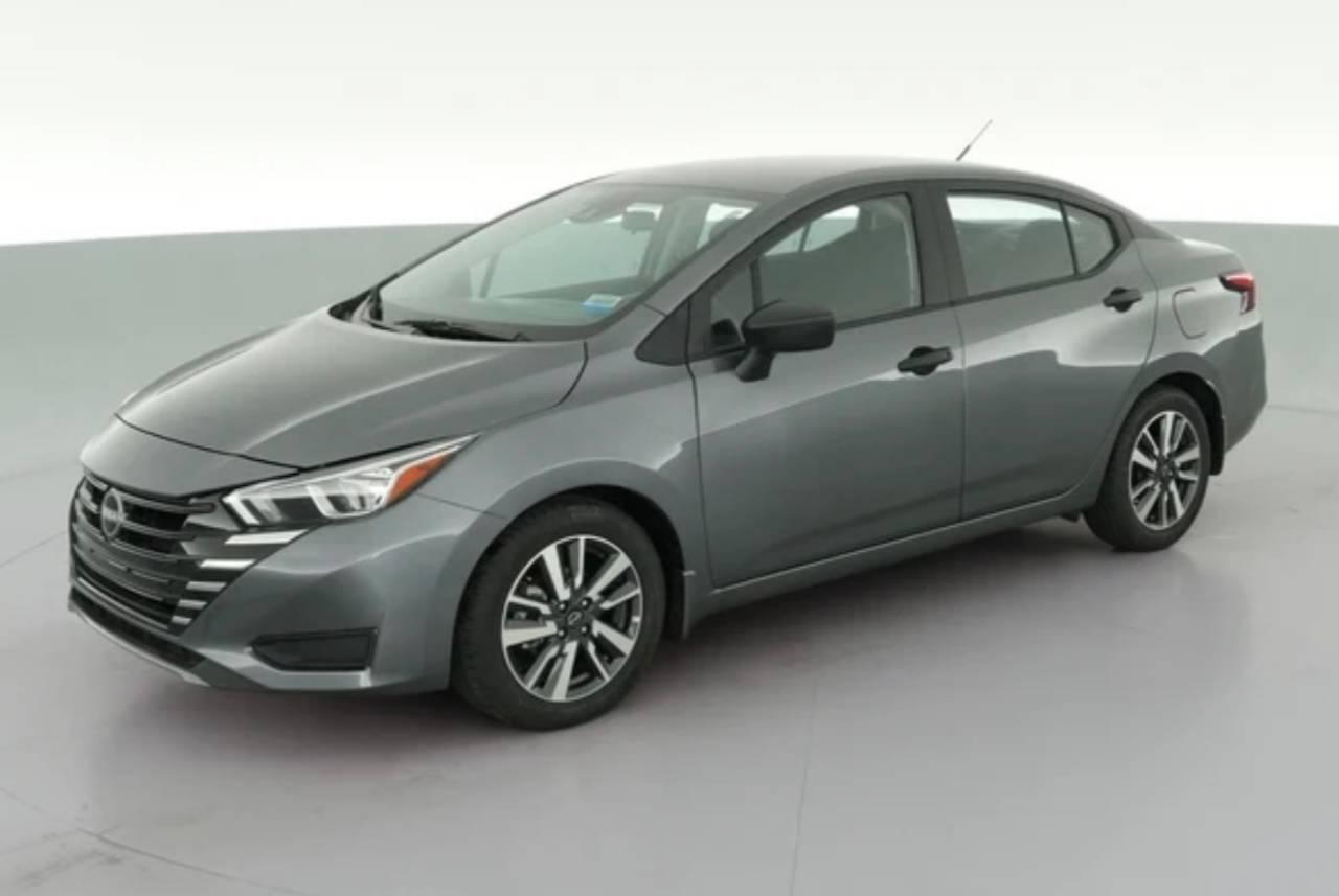 Nissan Versa 2024 in 