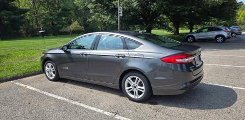 Ford Fusion Hybrid 2018