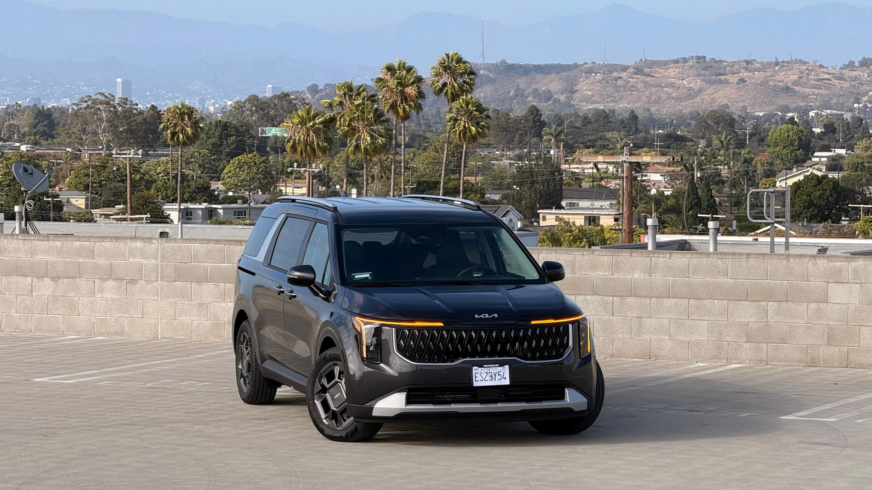 Kia Carnival Hybrid 2026 in Los Angeles, CA