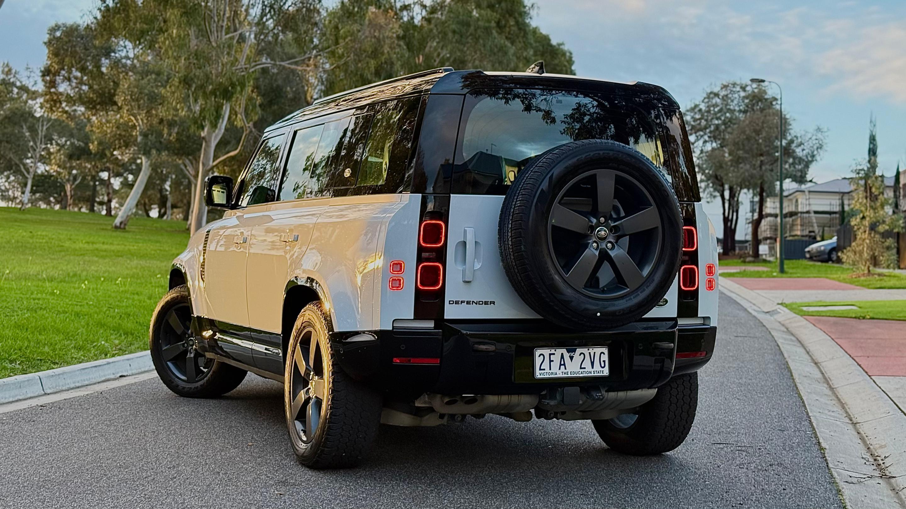 Land Rover DEFENDER 2023 in Greenvale
