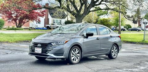 Nissan Versa 2024