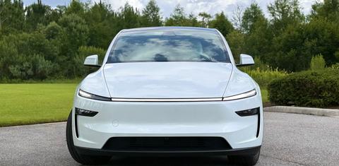 Tesla Model Y 2026