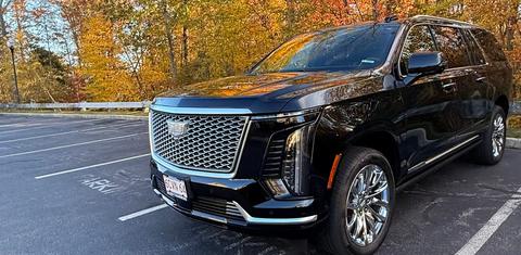Cadillac Escalade ESV 2025