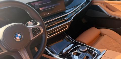 BMW X7 2025