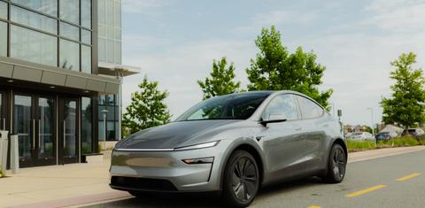 Tesla Model Y 2026