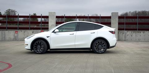 Tesla Model Y 2023