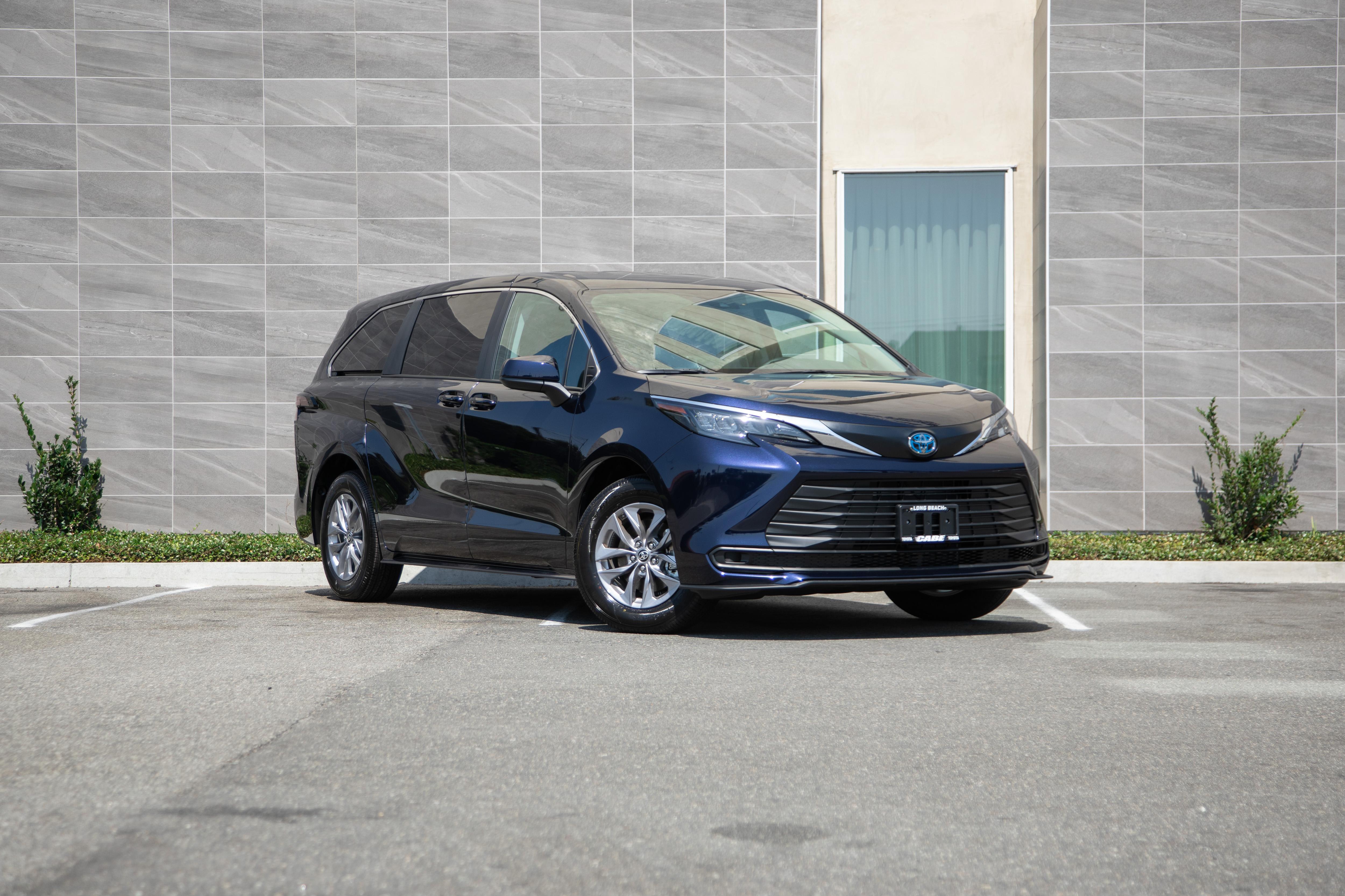 Toyota Sienna 2025 in 
