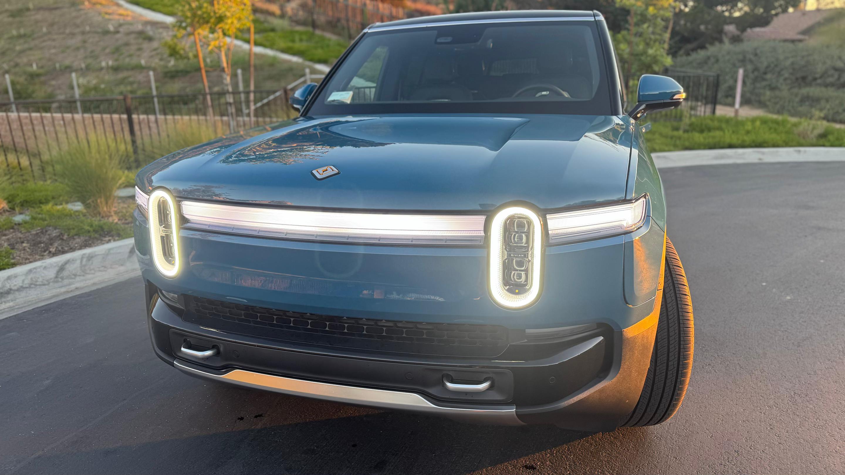 Rivian R1S 2026 in San Diego, CA
