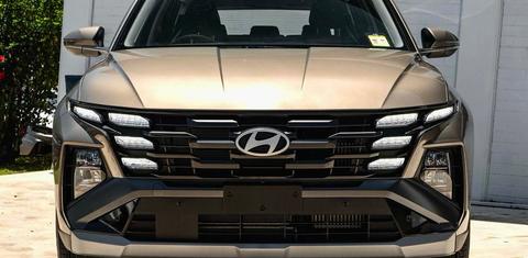 Hyundai Tucson Hybrid 2025