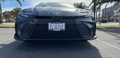 Toyota Camry Hybrid 2026