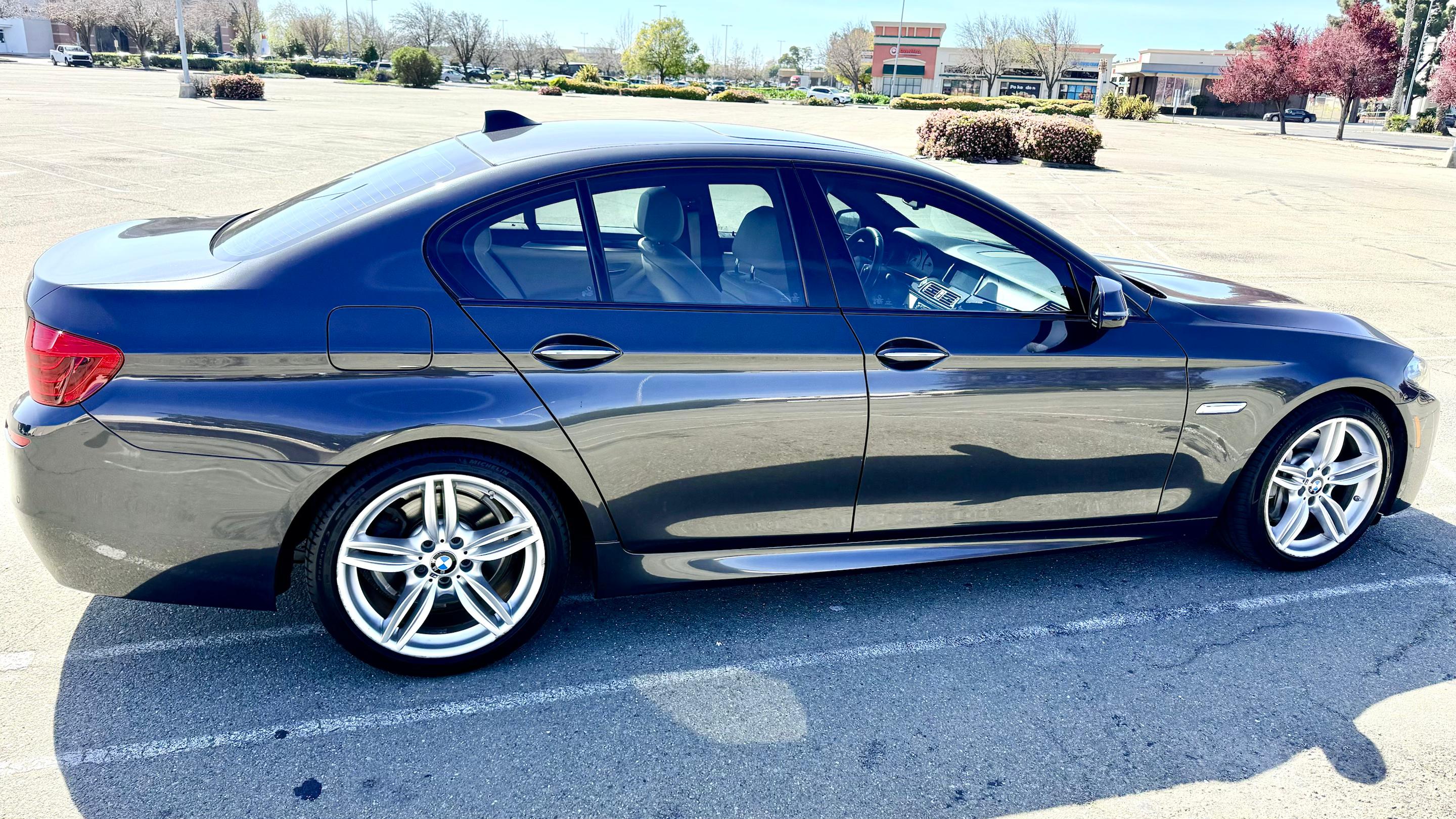 BMW 5 Series 2014 in 