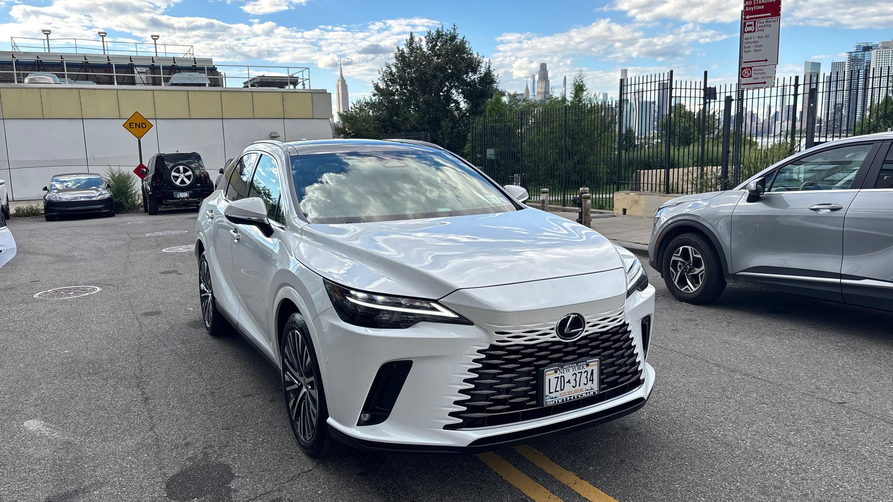 Lexus RX 2025 in Brooklyn, NY