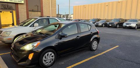 Toyota Prius c 2016