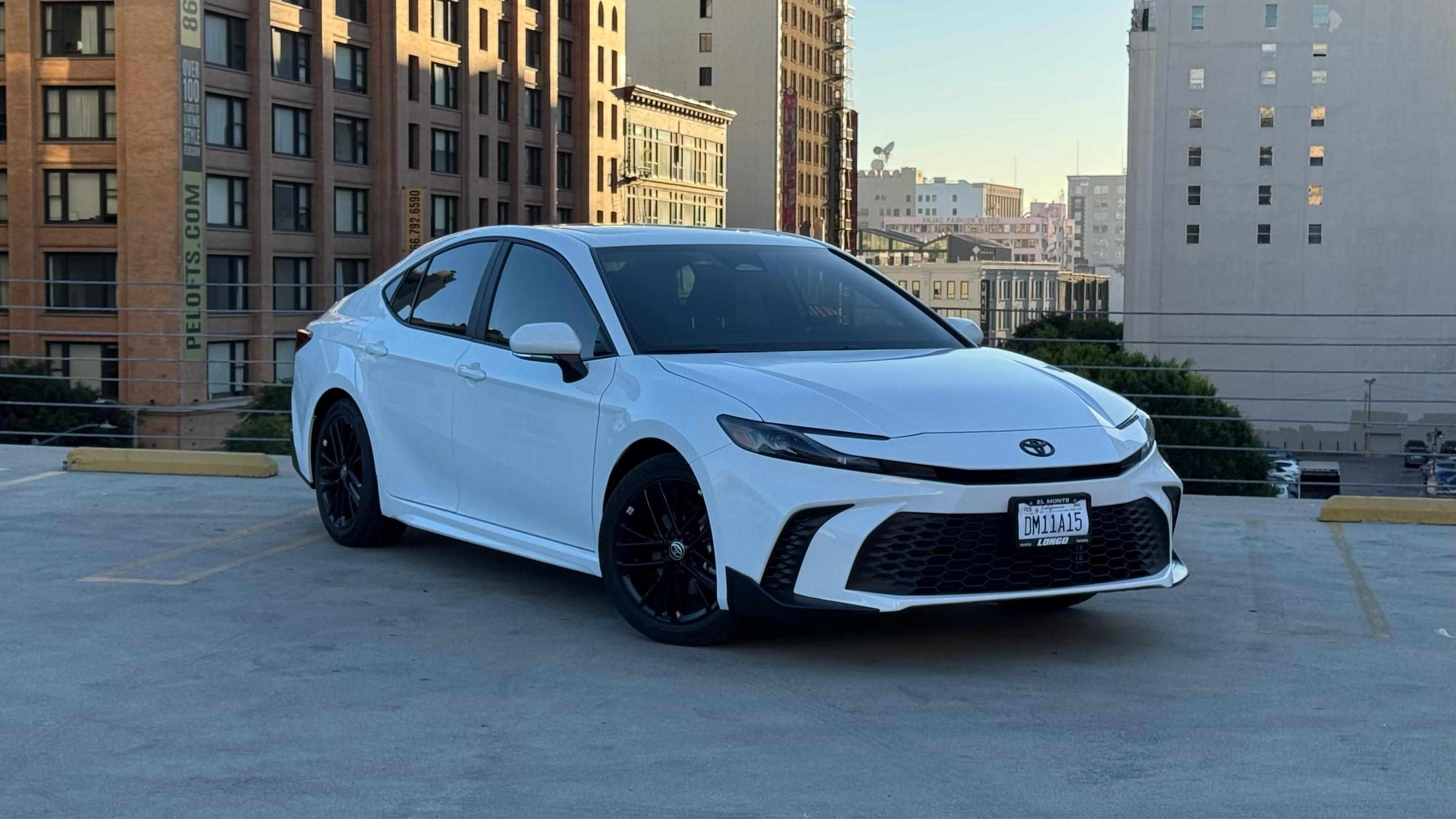 Toyota Camry Hybrid 2025 in 